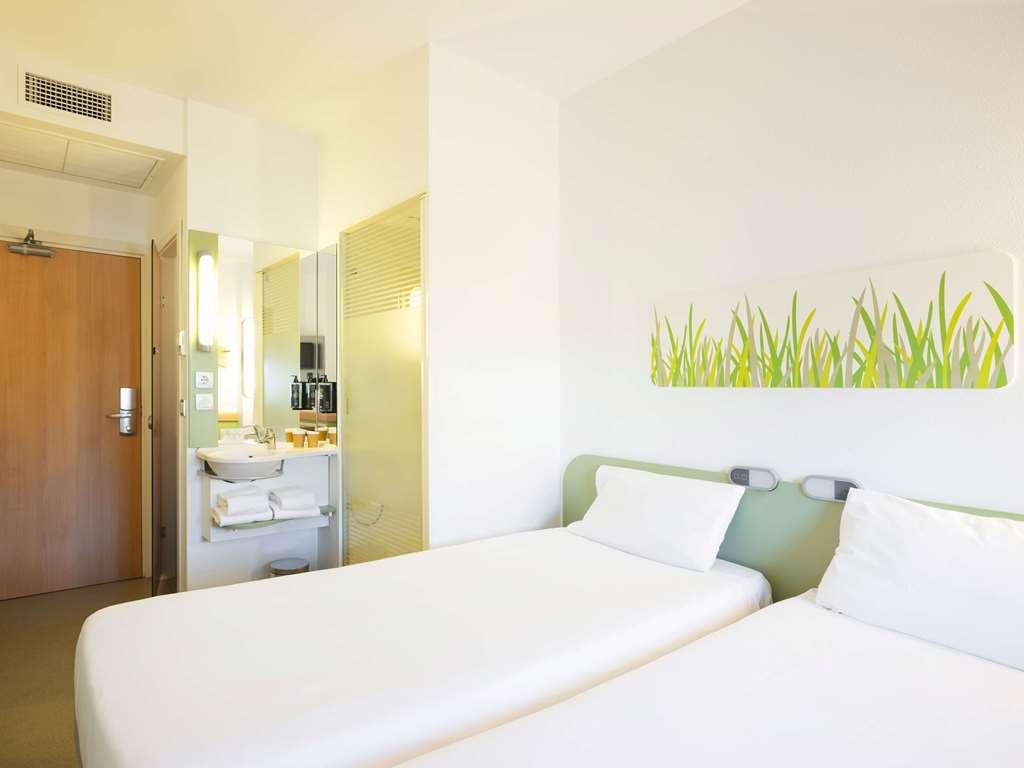 Ibis Budget Sevilla Aeropuerto Zimmer foto